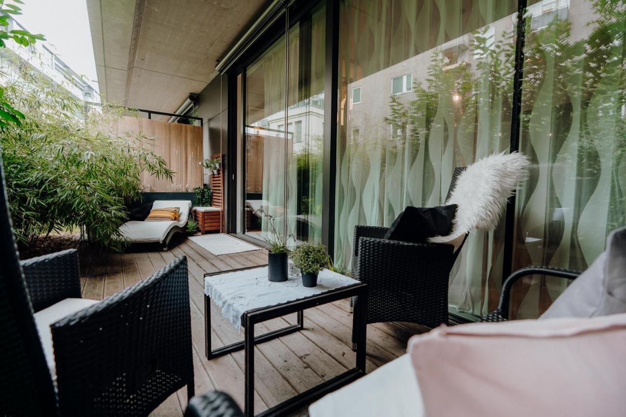 Luxury Downtown Appartement Mit Garage Грац Экстерьер фото